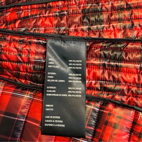 Tommy Hilfiger Red Plaid Packable Lightweight Puffer Vest Size S - Picture 13 of 13